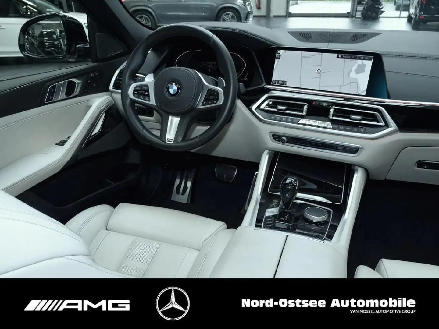 BMW X6 xDrive 40i M SPORT Pano HUD PARKASSIST PDC