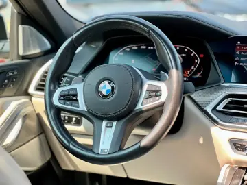BMW X6 Baureihe X6 M50 i