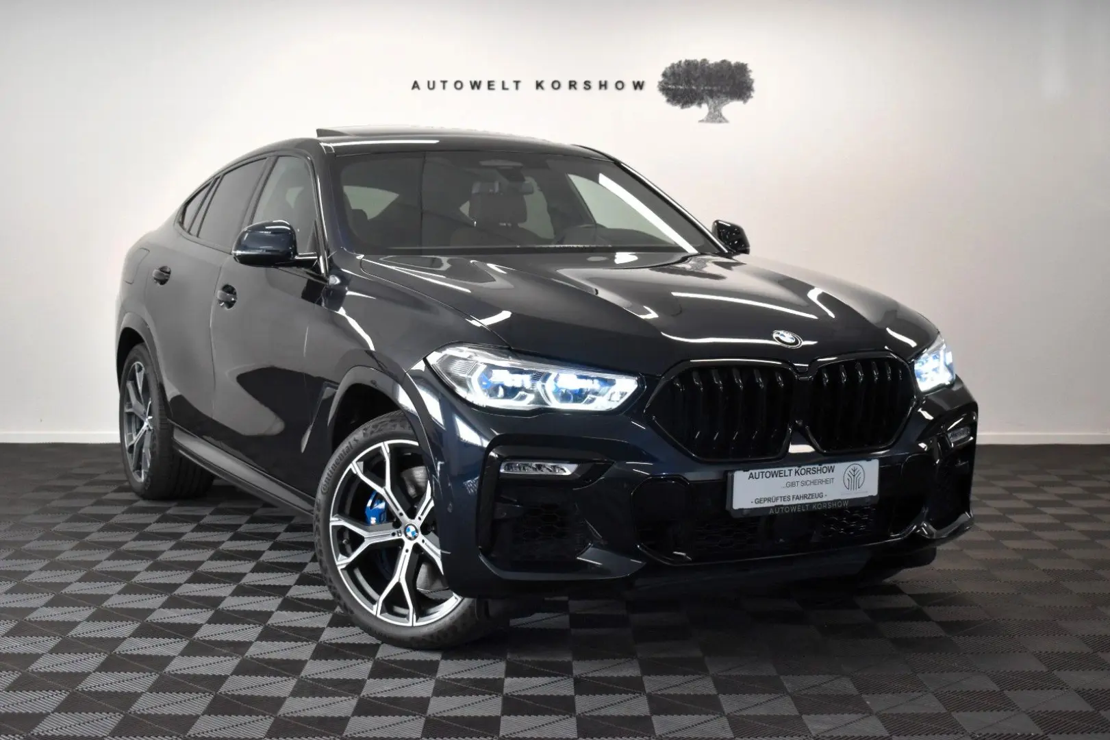 BMW X6 M50