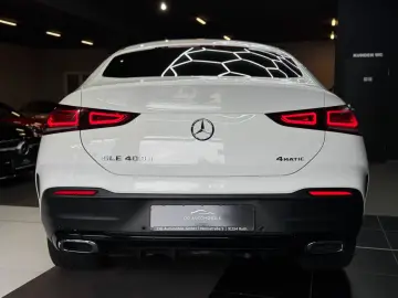 GLE 400 d 4Matic Coupe AMG*PANO*360*AHK*BURM*AIR