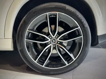 GLE 400 d 4Matic Coupe AMG*PANO*360*AHK*BURM*AIR