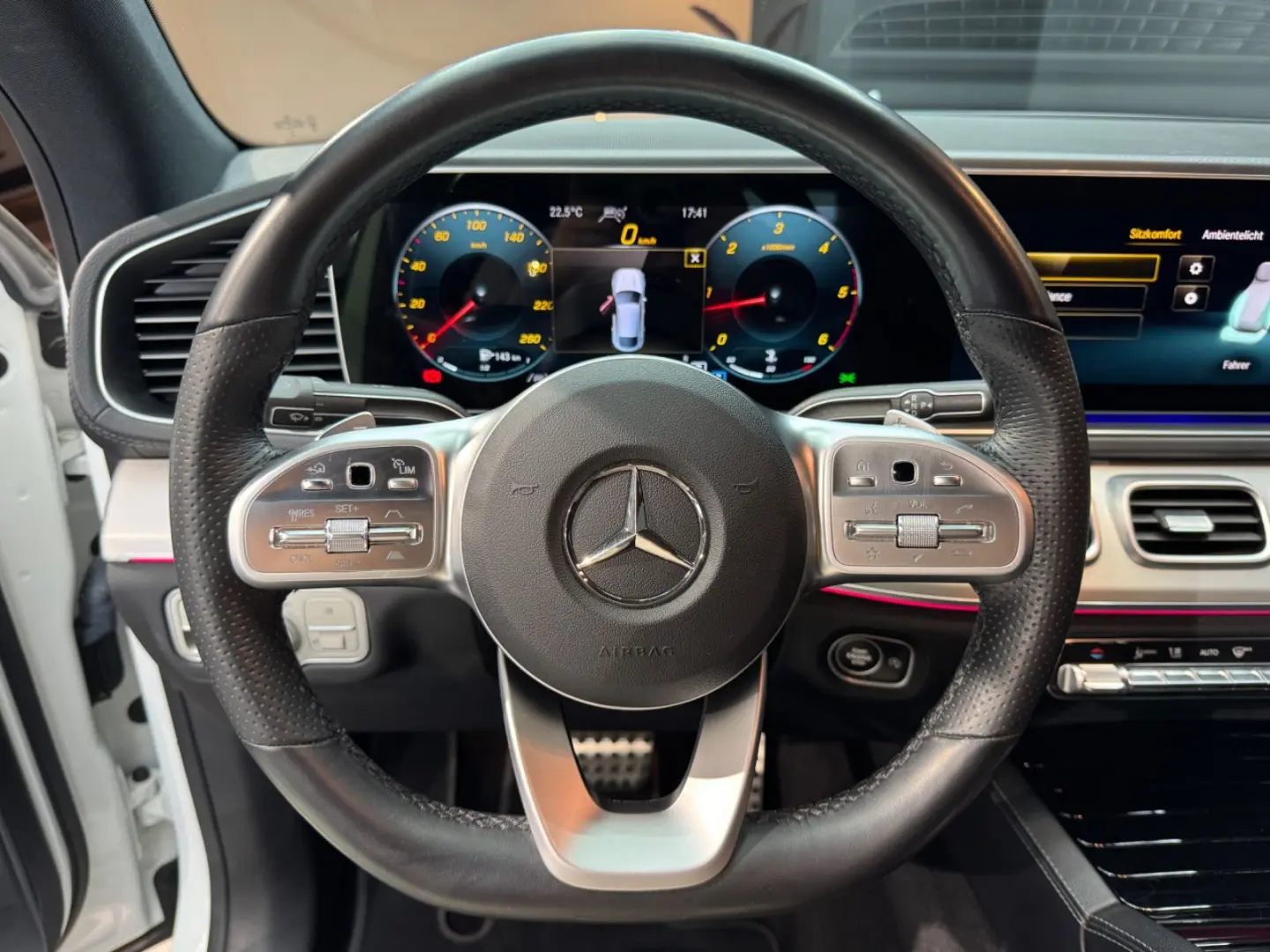 GLE 400 d 4Matic Coupe AMG*PANO*360*AHK*BURM*AIR