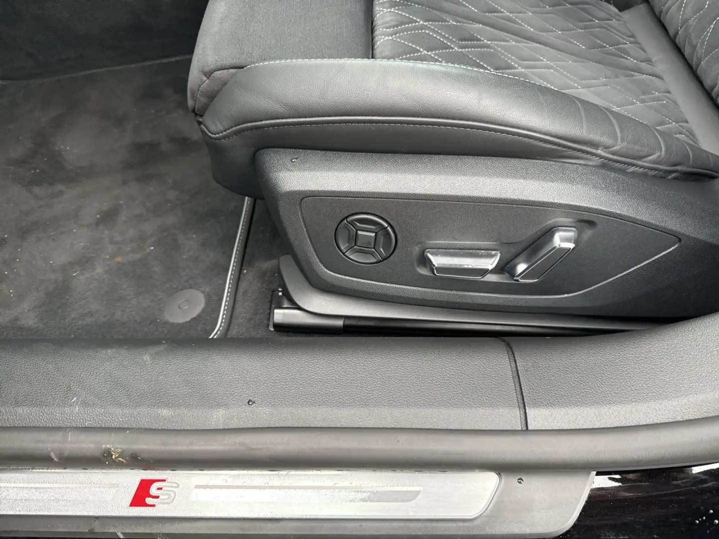 S7 Sportback TDI Q S SITZE RAUTE M20 LED