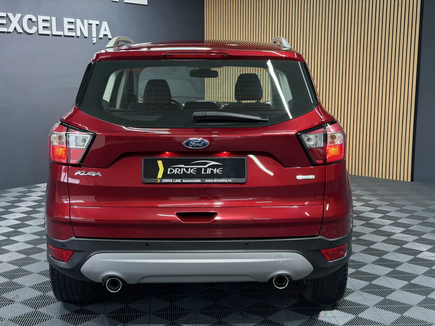 FORD KUGA