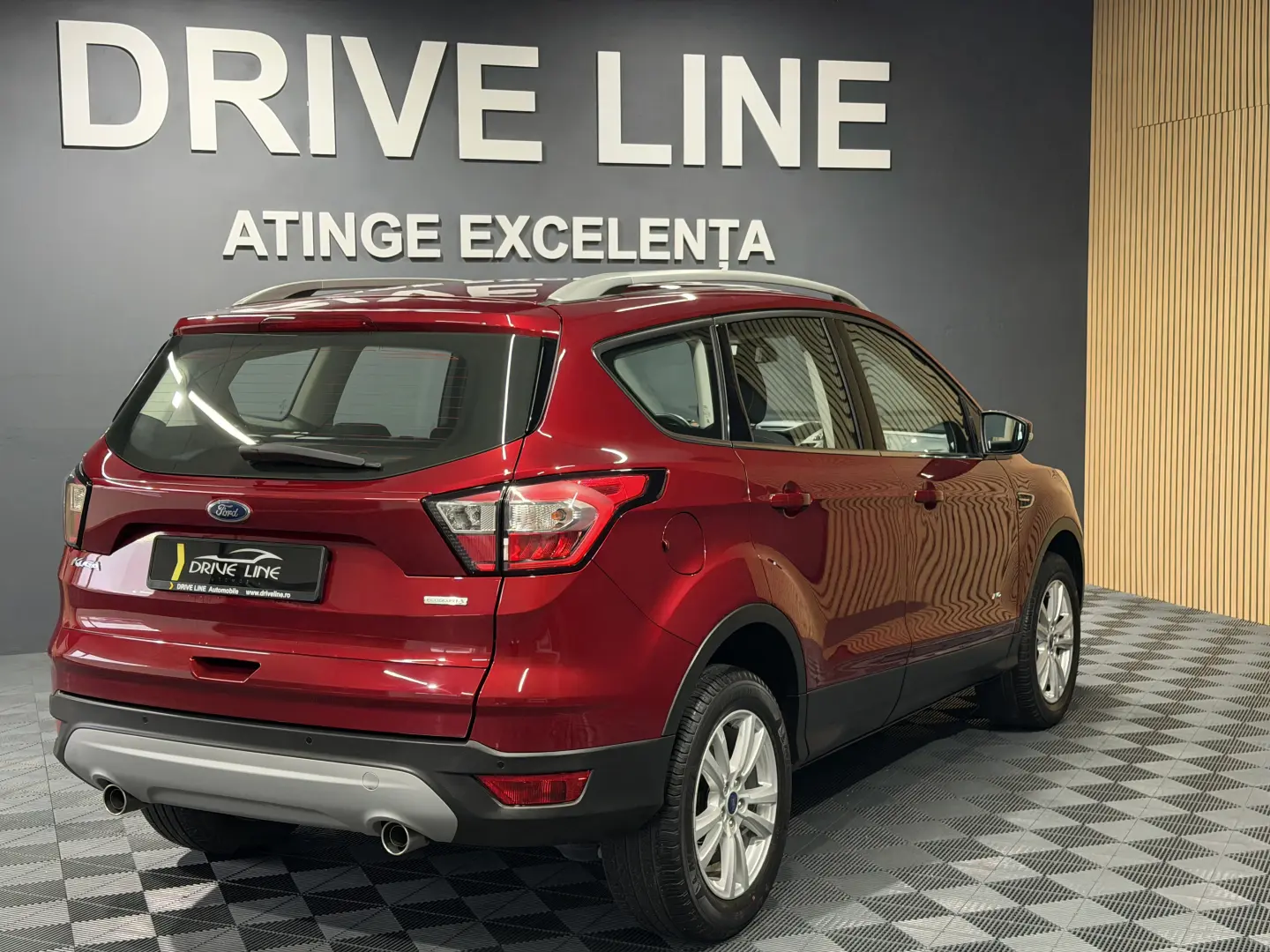 FORD KUGA