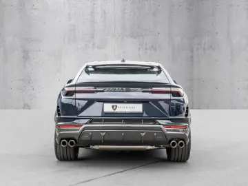 Urus Performante Blu Lacus