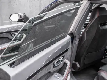 Urus Performante Blu Lacus