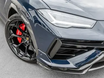 Urus Performante Blu Lacus