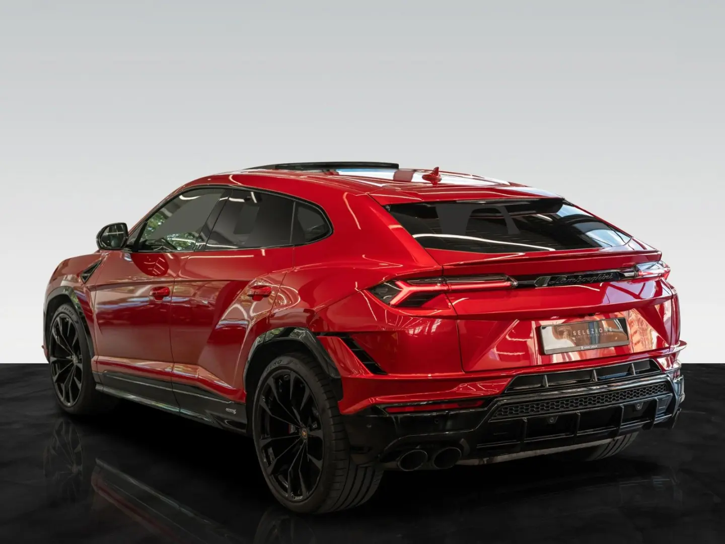 Urus S | Night Vision | Carbon Package