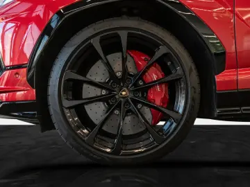Urus S | Night Vision | Carbon Package