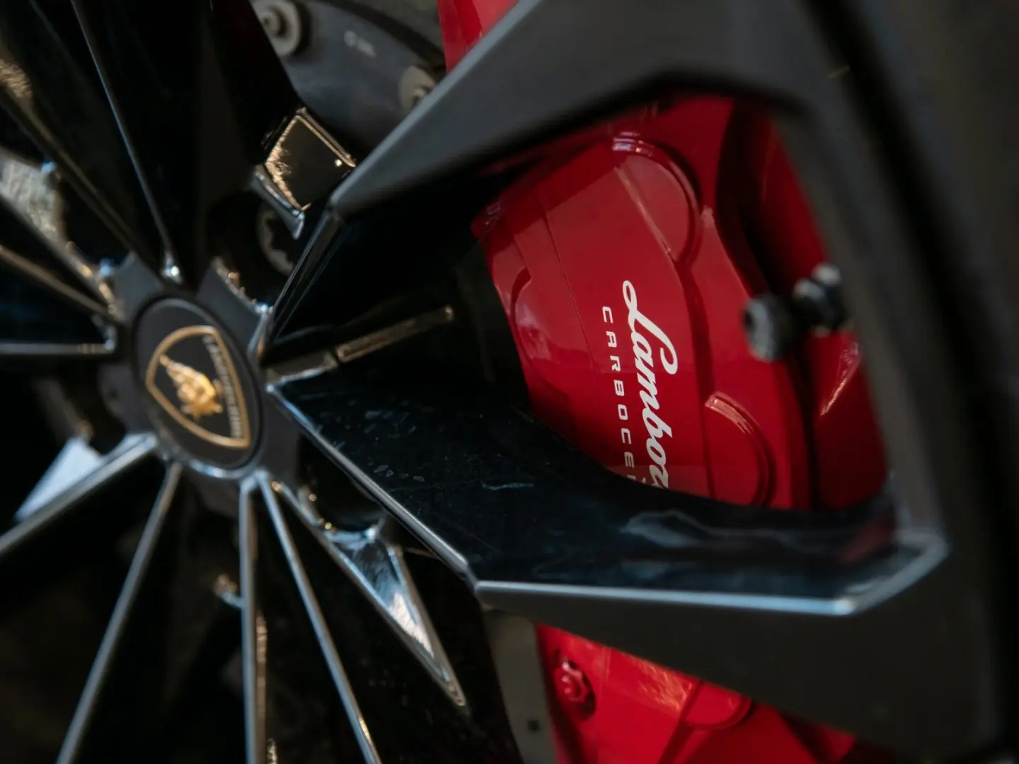 Urus S | Night Vision | Carbon Package