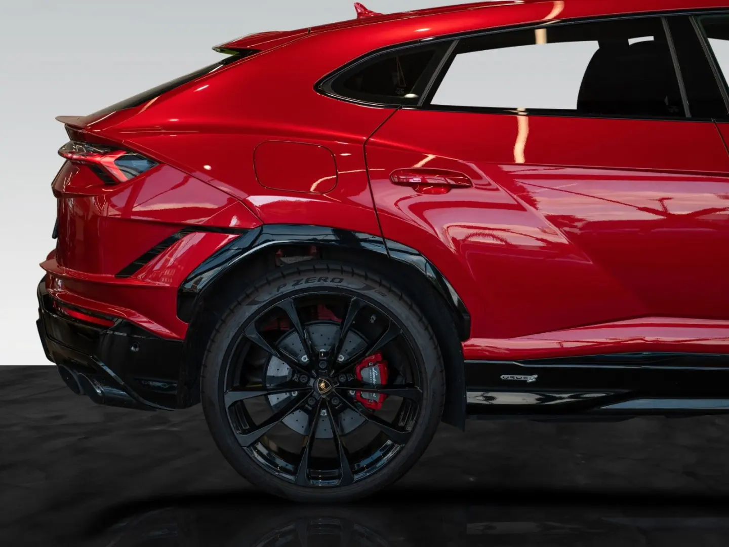 Urus S | Night Vision | Carbon Package