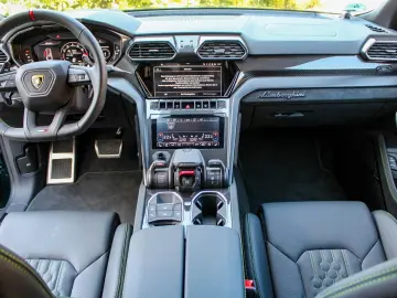 Urus 4.0V8 Performante*AdPersonam*TOP*Neuwertig*