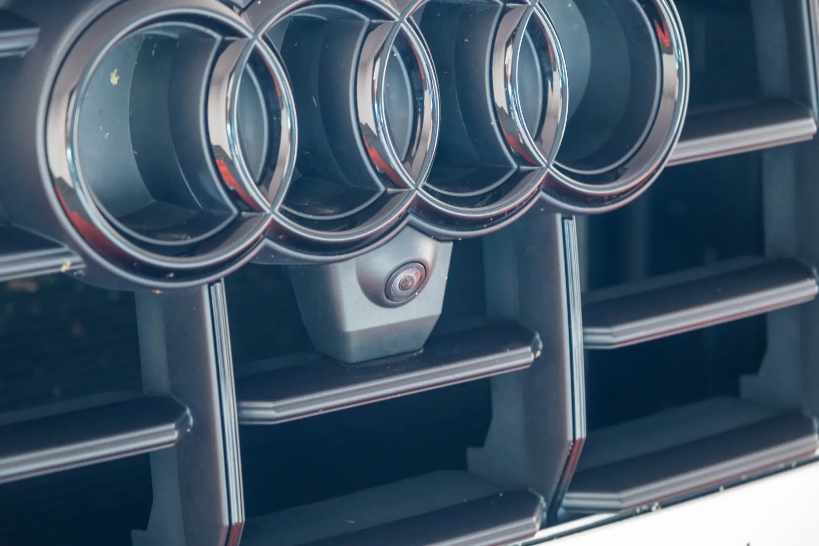 Audi Q8 50 TFSI Mild hybrid - 1 proprietar