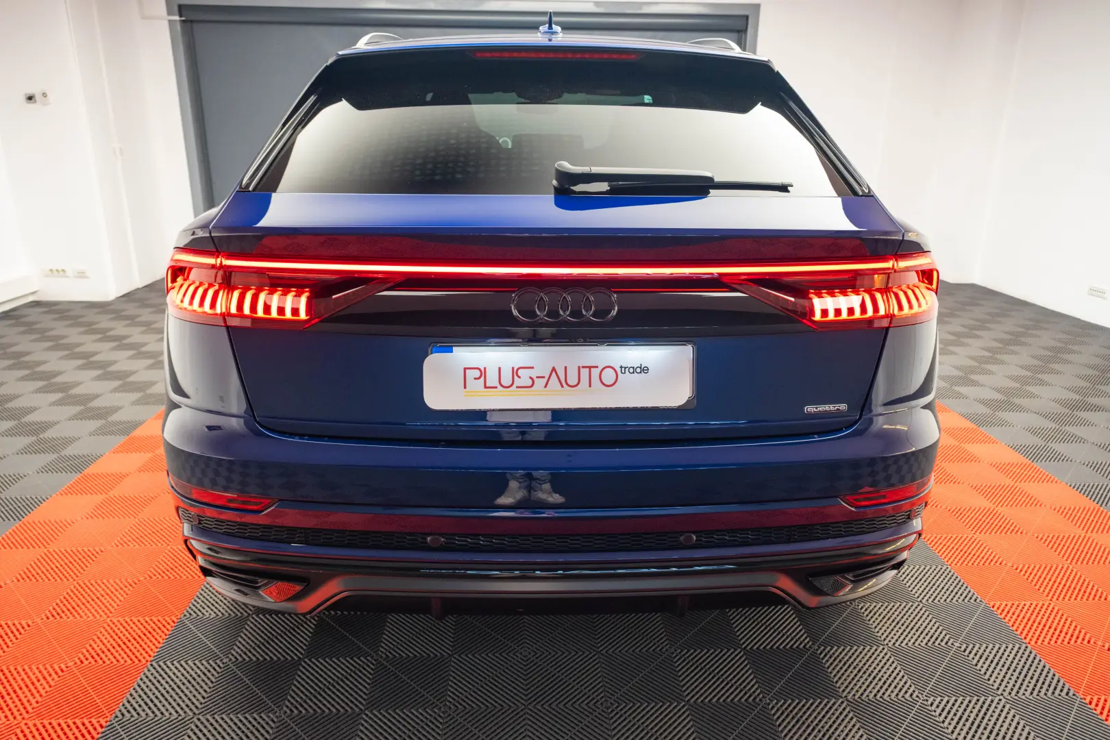 Audi Q8 50 TFSI Mild hybrid - 1 proprietar