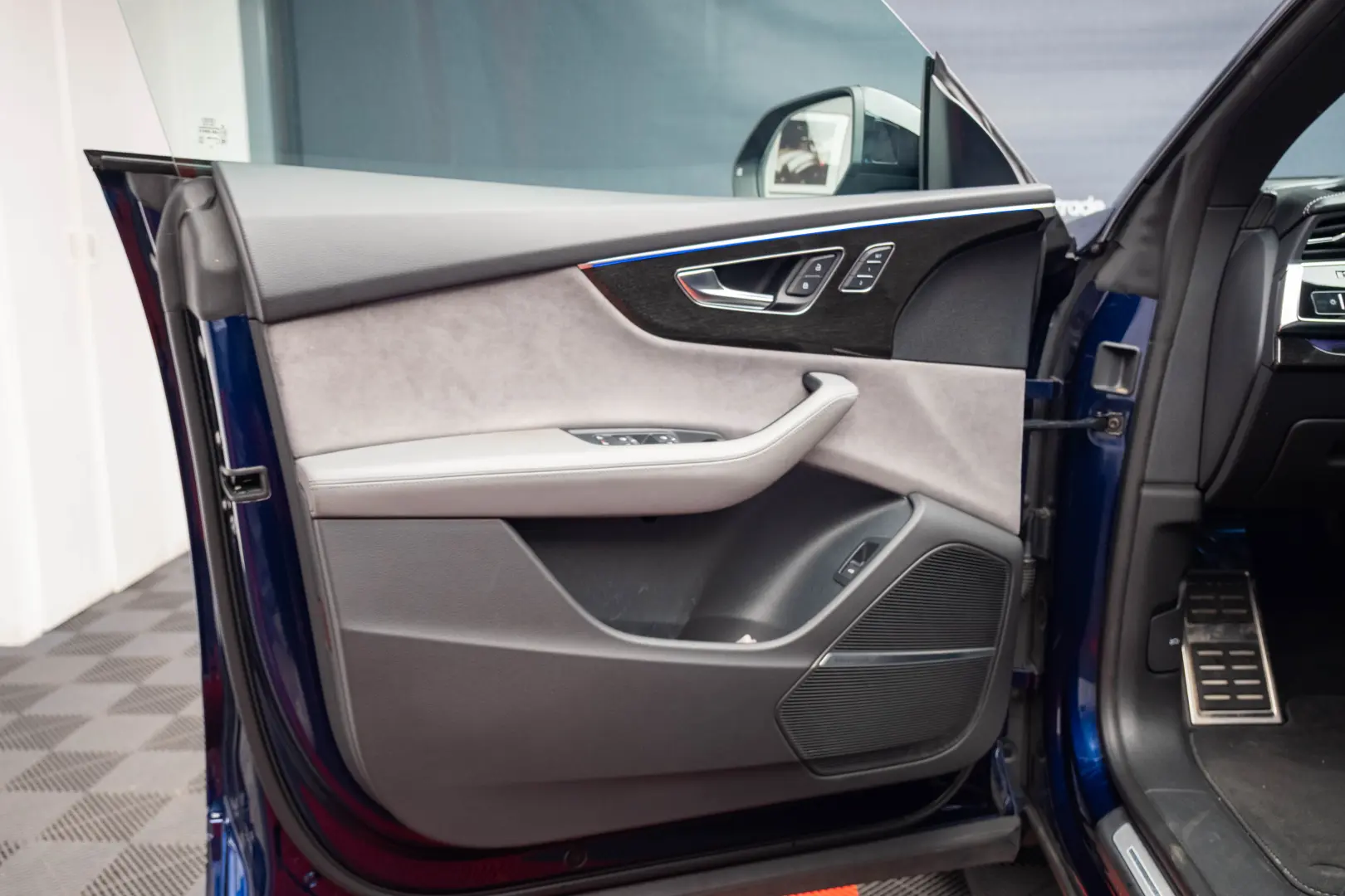 Audi Q8 50 TFSI Mild hybrid - 1 proprietar