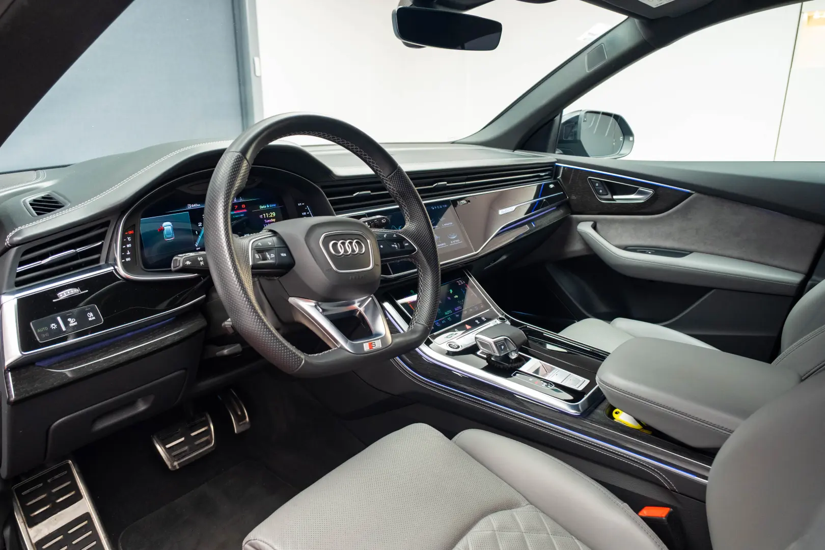 Audi Q8 50 TFSI Mild hybrid - 1 proprietar