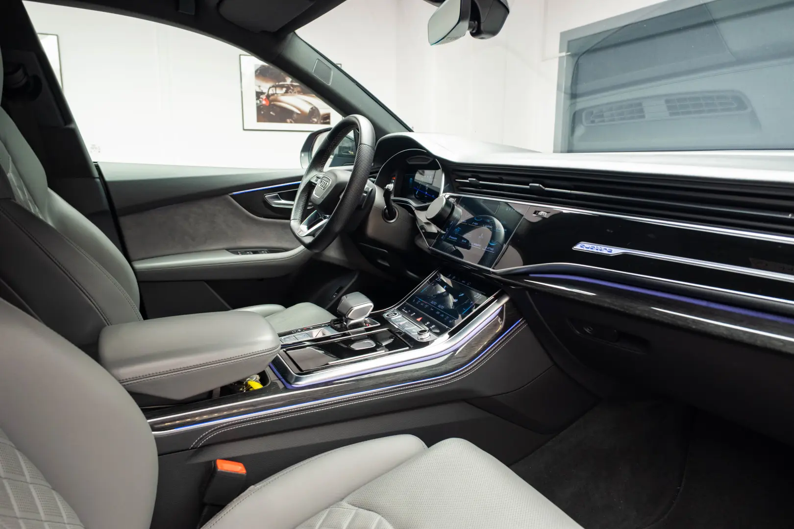Audi Q8 50 TFSI Mild hybrid - 1 proprietar