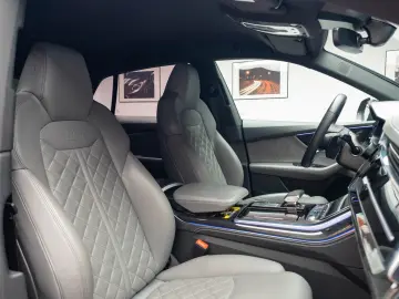 Audi Q8 50 TFSI Mild hybrid - 1 proprietar