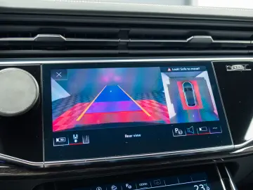 Audi Q8 50 TFSI Mild hybrid - 1 proprietar