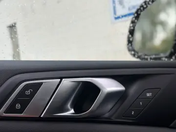 X5 xD 30 d M Sport Laser Pano HUD RFK Soft ACC