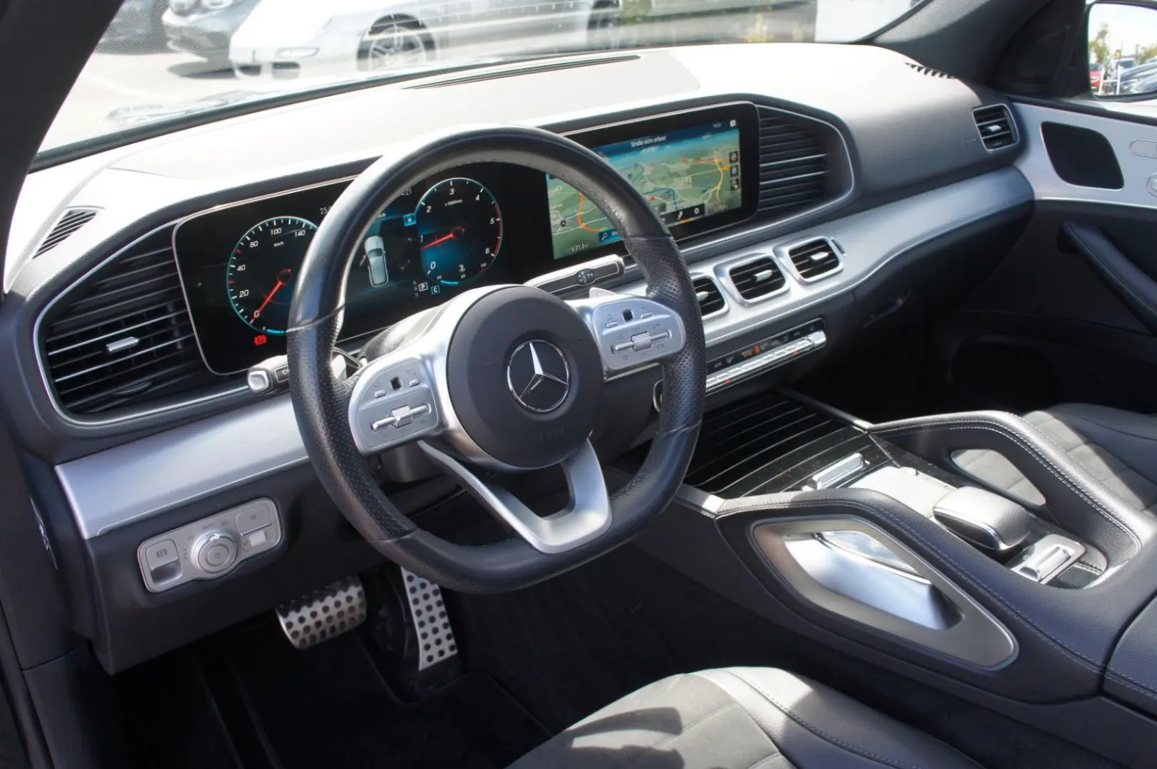 GLE 400d 4M AMG Line*ACC*AIR*PANO*360*MBEAM*NIGH