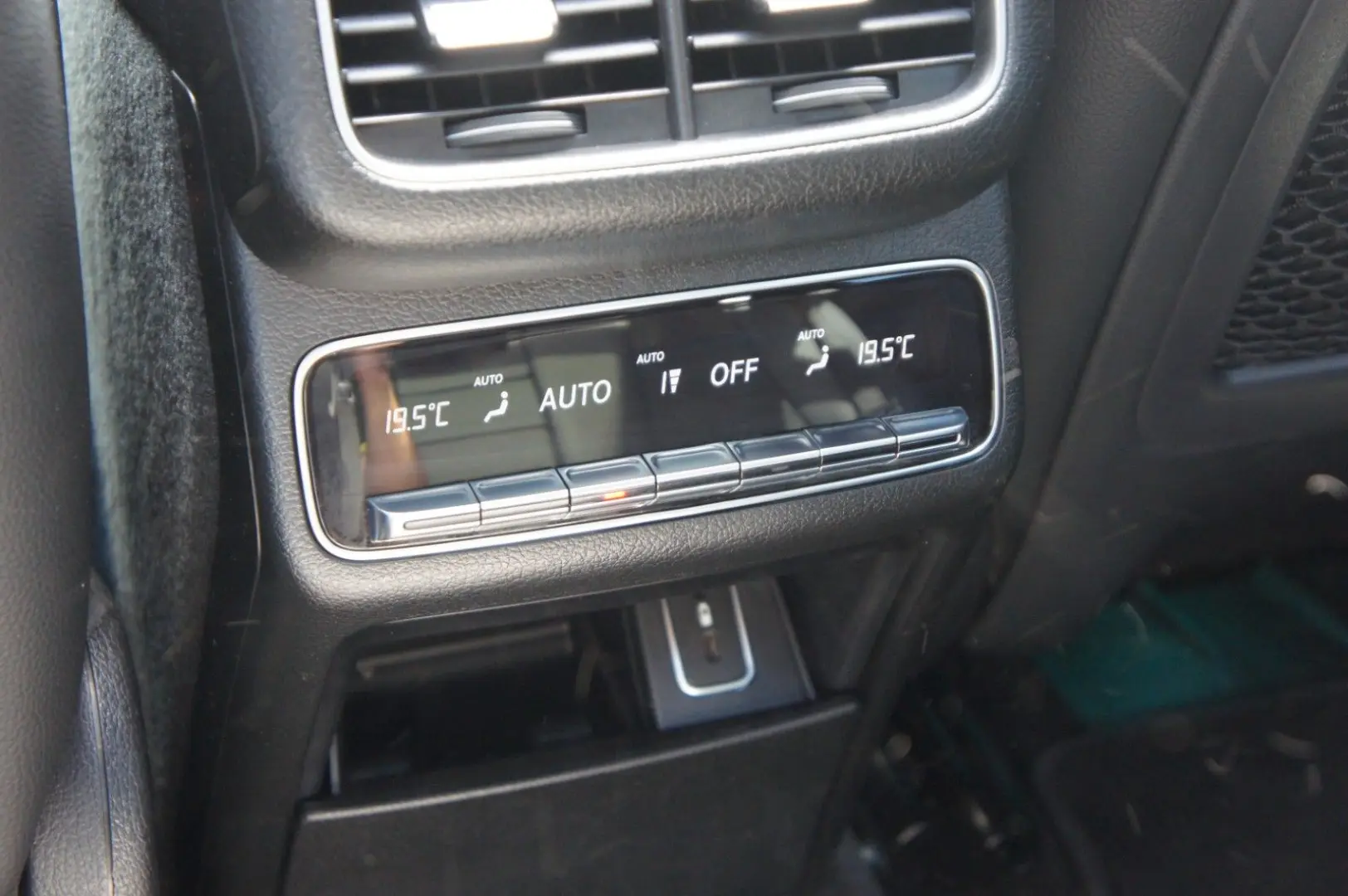 GLE 400d 4M AMG Line*ACC*AIR*PANO*360*MBEAM*NIGH
