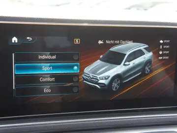 GLE 400d 4M AMG Line*ACC*AIR*PANO*360*MBEAM*NIGH