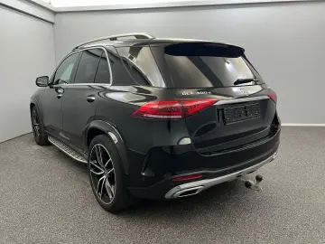 GLE 400d 4M AMG-LINE*AIRM*BURME*PANO*AHK*ACC*22Z