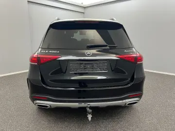 GLE 400d 4M AMG-LINE*AIRM*BURME*PANO*AHK*ACC*22Z