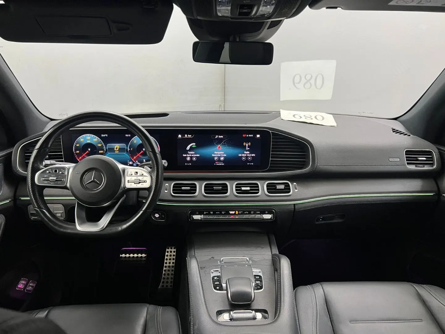 GLE 400d 4M AMG-LINE*AIRM*BURME*PANO*AHK*ACC*22Z