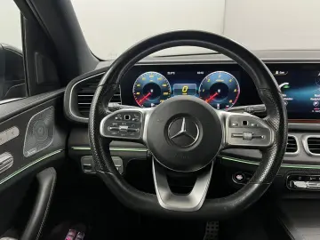 GLE 400d 4M AMG-LINE*AIRM*BURME*PANO*AHK*ACC*22Z