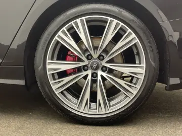A6 Limousine 55 TFSI e advanced quattro Matrix