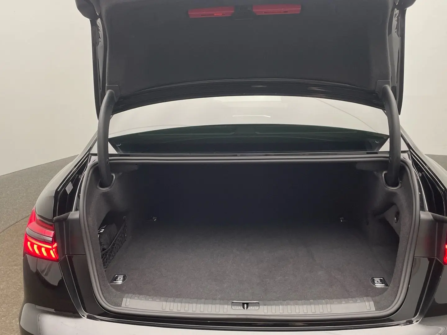 A6 Limousine 55 TFSI e advanced quattro Matrix