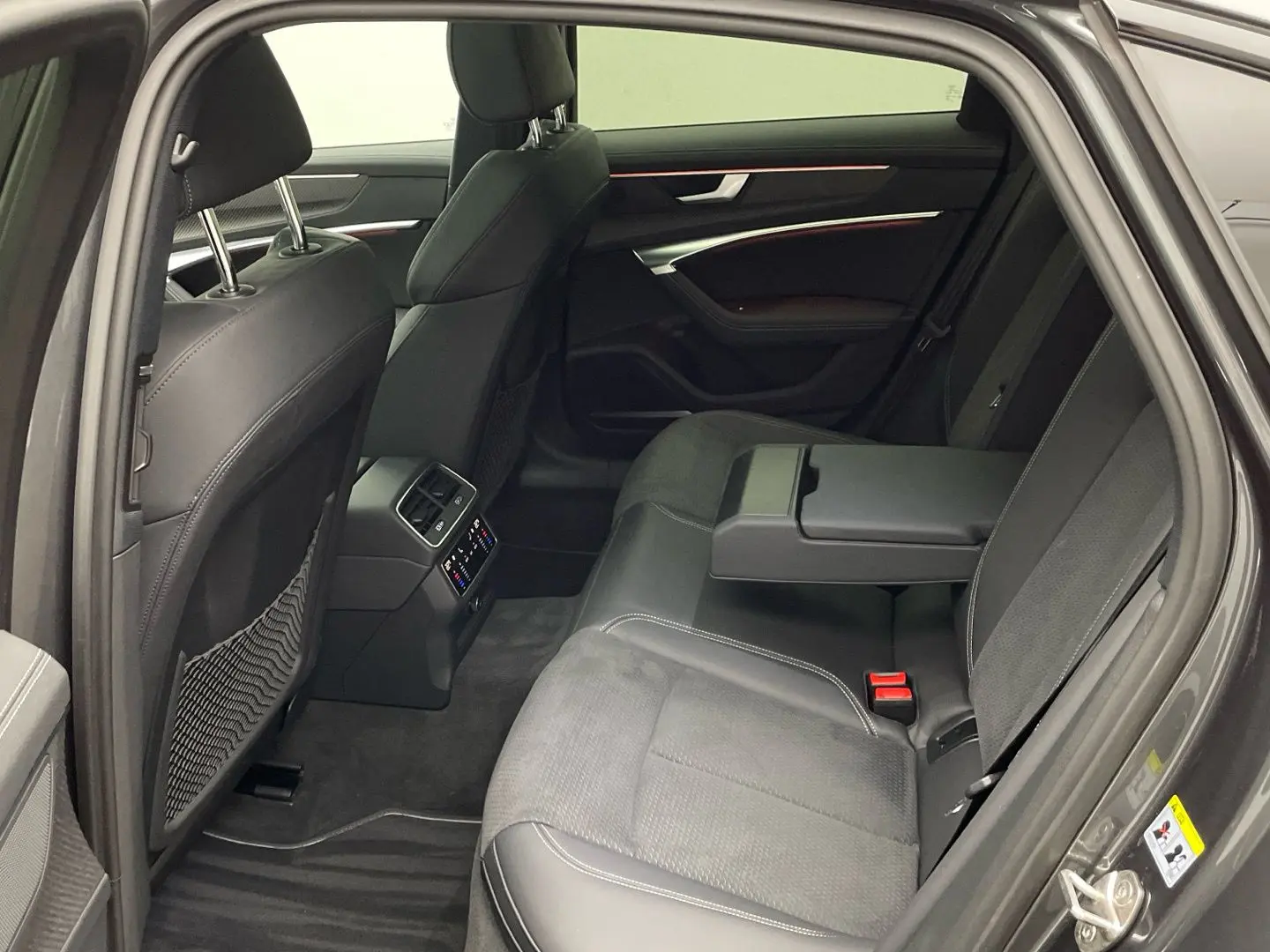 A6 Limousine 55 TFSI e Advanced quattro Matrix