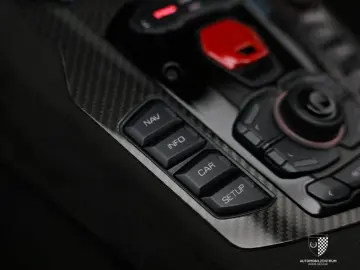 Lamborghini Aventador Ultimate Roadster 1 of 250 FullCarbon