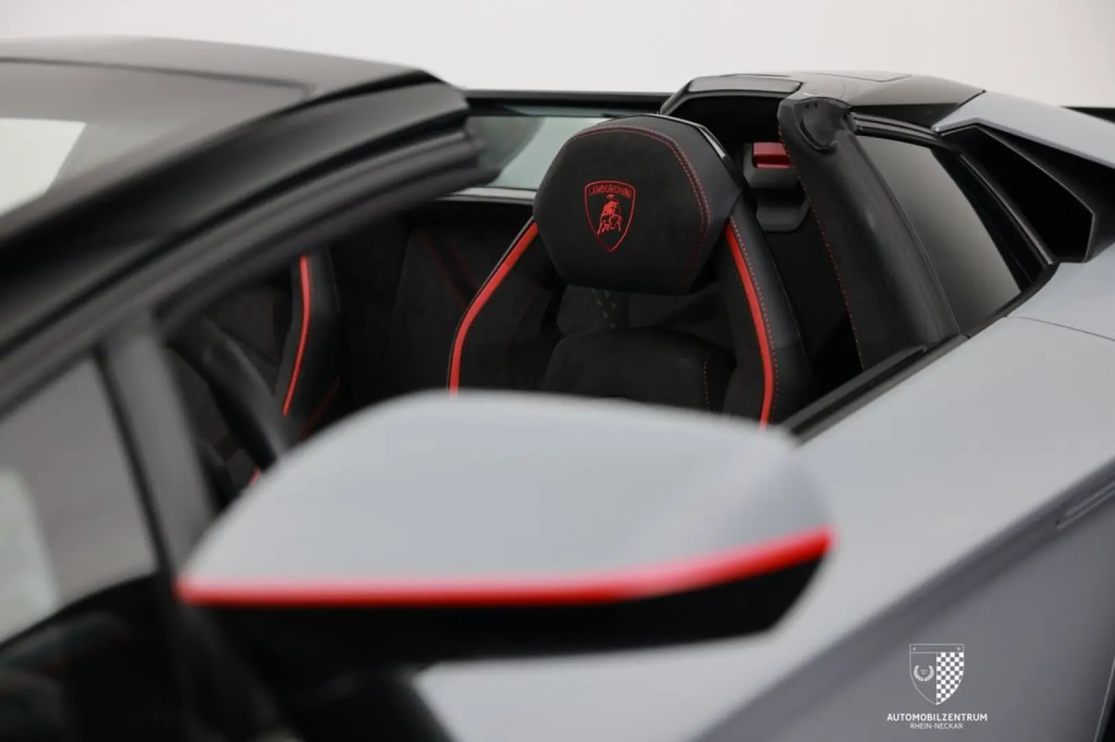 Lamborghini Aventador Ultimate Roadster 1 of 250 FullCarbon