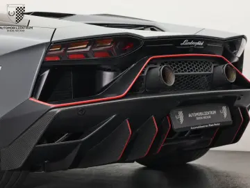 Lamborghini Aventador Ultimate Roadster 1 of 250 FullCarbon