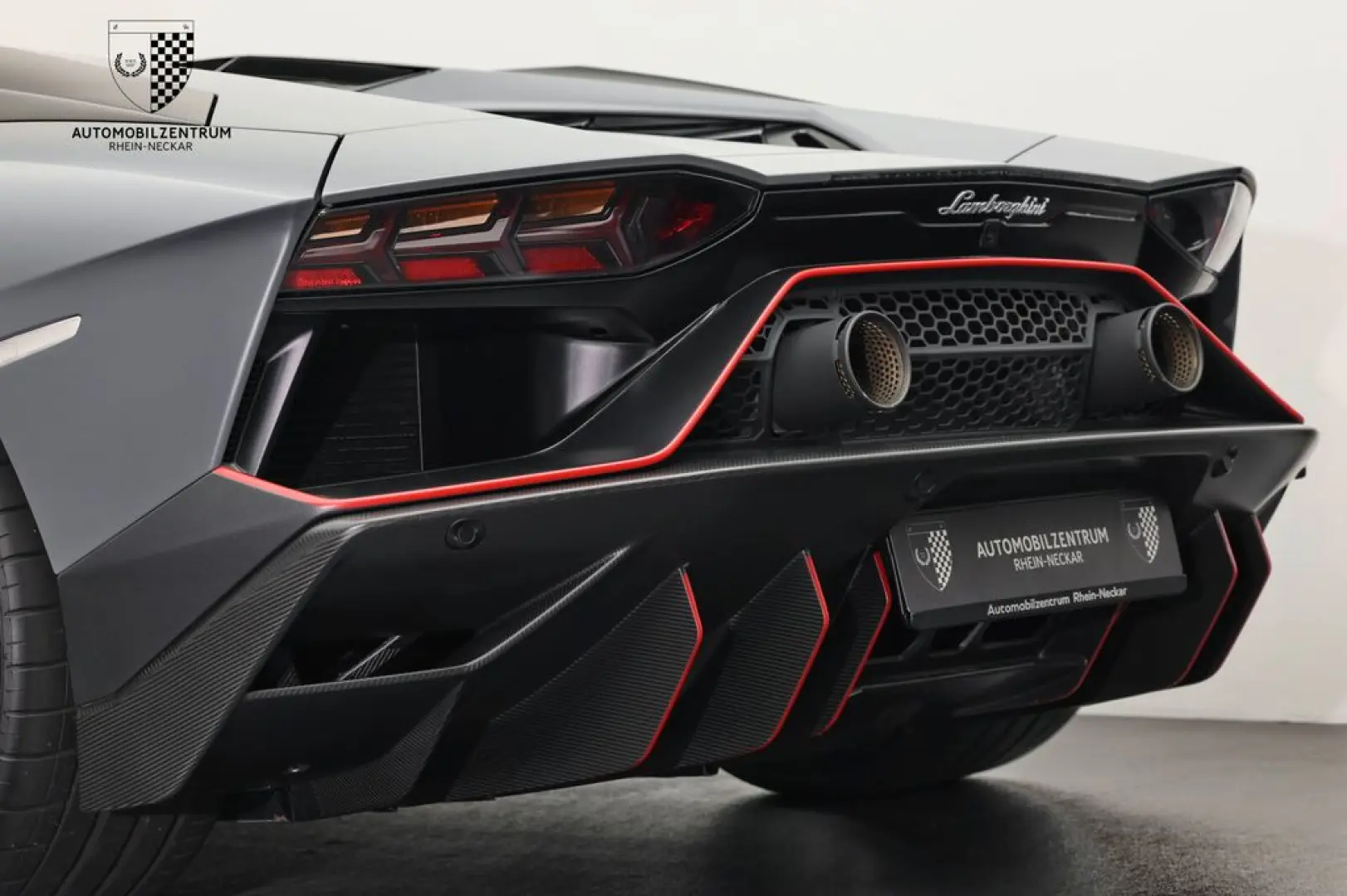 Lamborghini Aventador Ultimate Roadster 1 of 250 FullCarbon