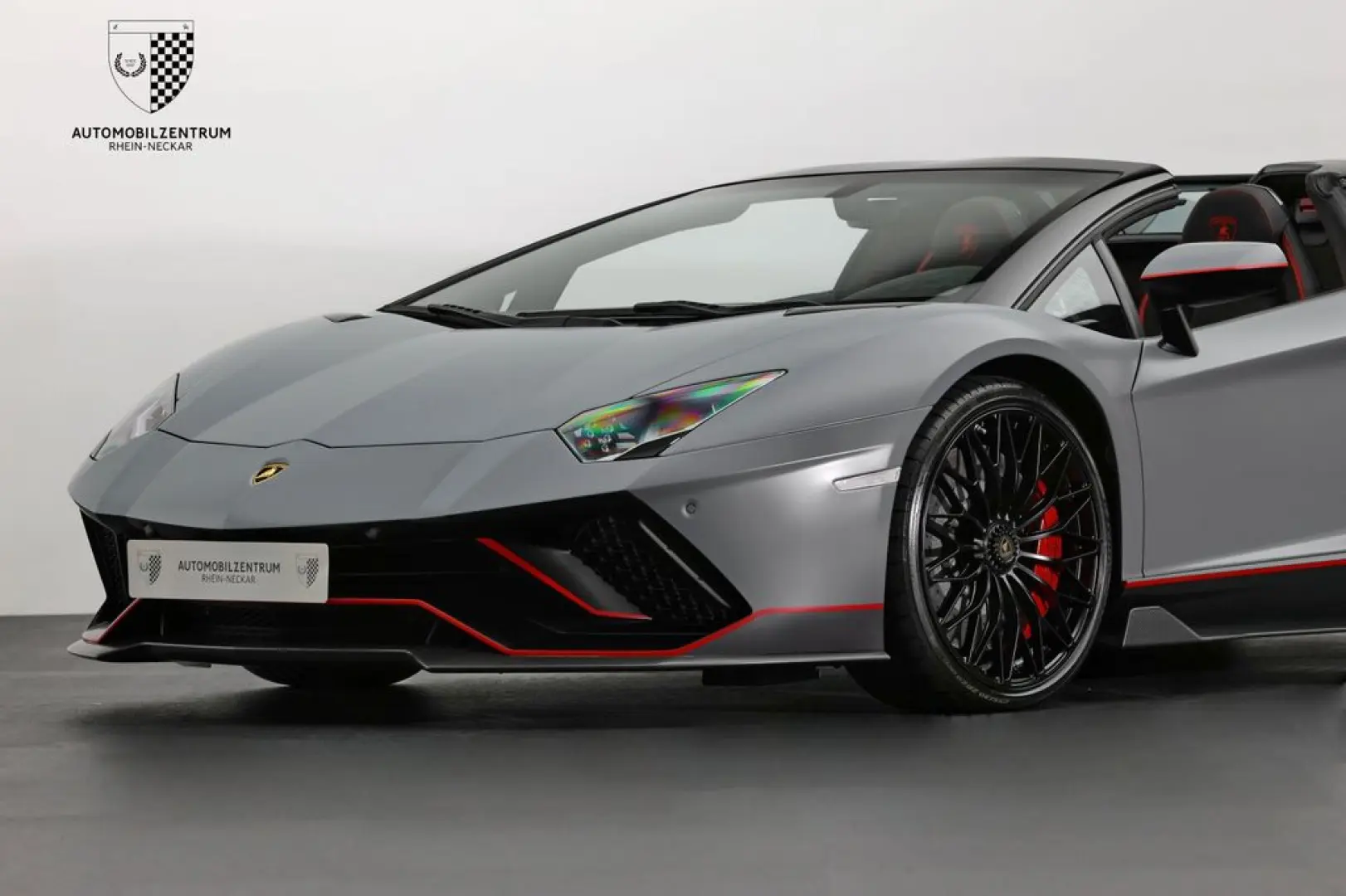 Lamborghini Aventador Ultimate Roadster 1 of 250 FullCarbon