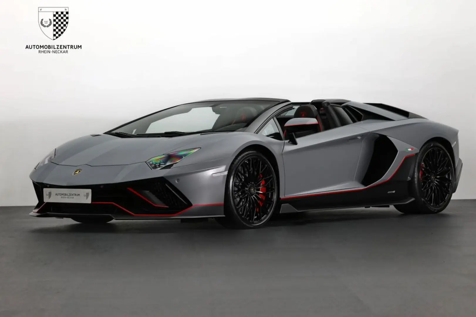 Lamborghini Aventador Ultimate Roadster 1 of 250 FullCarbon