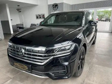 Touareg 3.0 TDI R-Line 4M Matrix Pano Luft
