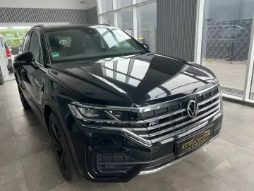 Touareg 3.0 TDI R-Line 4M Matrix Pano Luft
