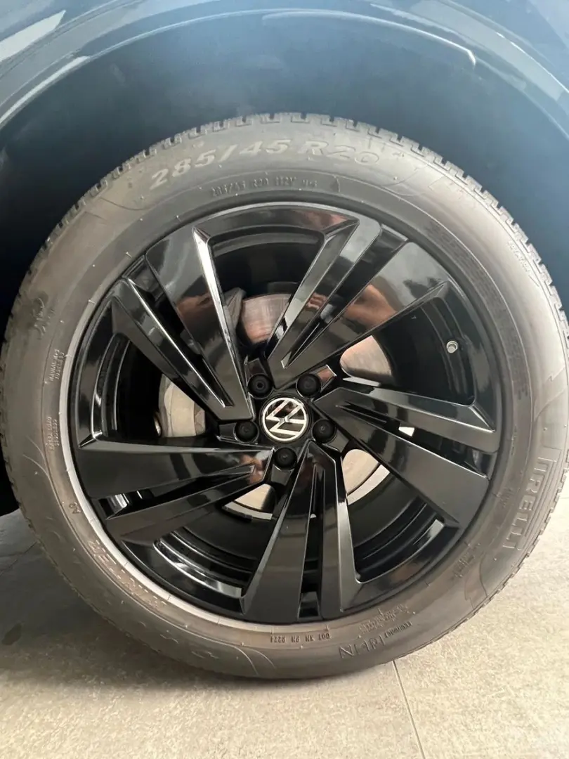 Touareg 3.0 TDI R-Line 4M Matrix Pano Luft