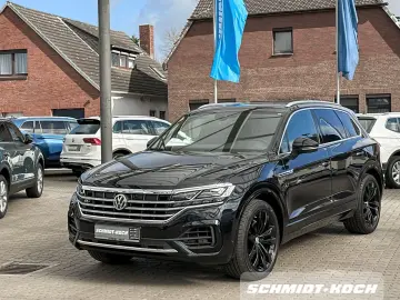 Touareg 3.0 V6 TDI R-Line Navi AHK LED Luftfed.