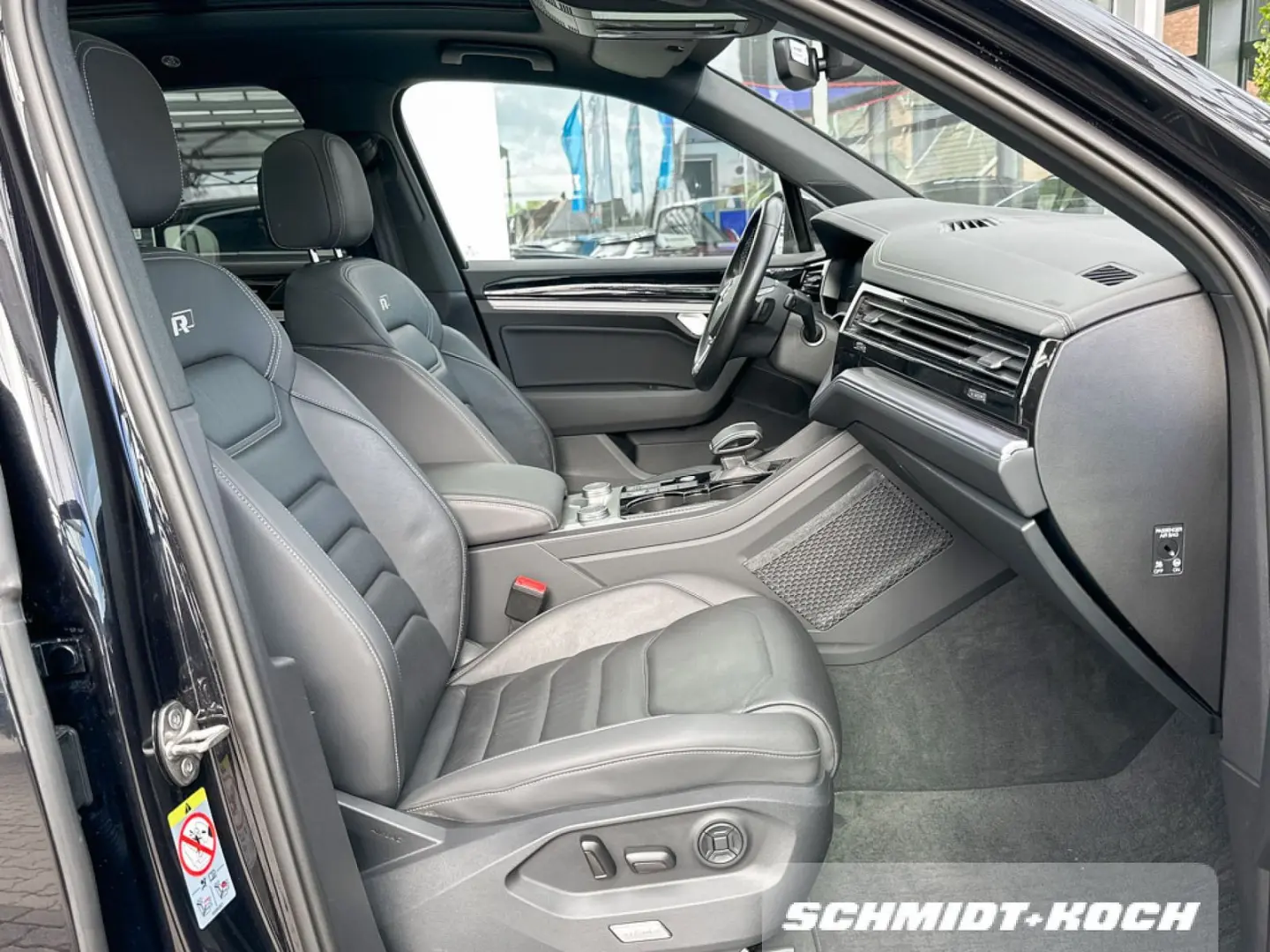 Touareg 3.0 V6 TDI R-Line Navi AHK LED Luftfed.