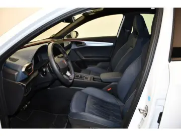 Formentor 1.4 TSI e-Hybrid DSG VZ Pano/AHK/LED/A