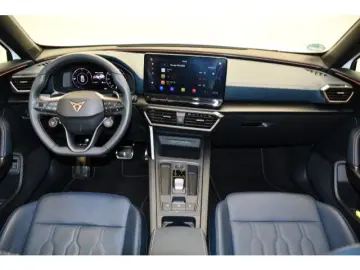 Formentor 1.4 TSI e-Hybrid DSG VZ Pano/AHK/LED/A