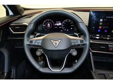 Formentor 1.4 TSI e-Hybrid DSG VZ Pano/AHK/LED/A