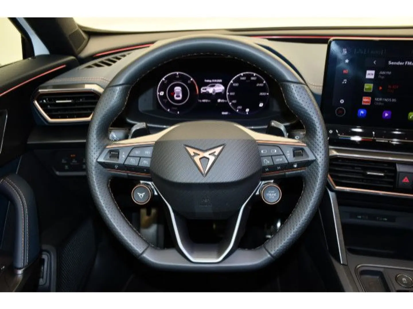 Formentor 1.4 TSI e-Hybrid DSG VZ Pano/AHK/LED/A